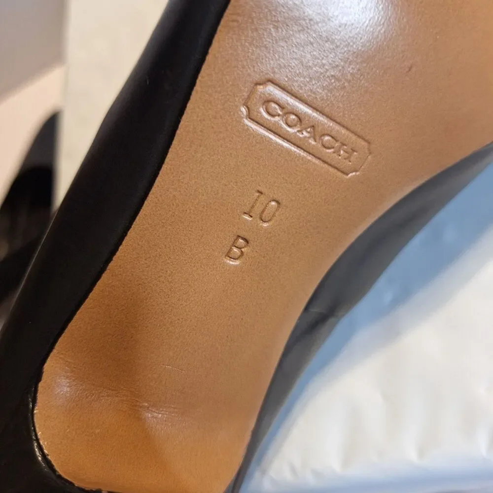 Coach Black Leather Women's Pumps Shoes.  Size 10